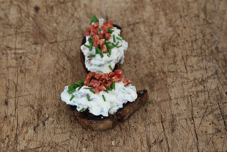 CHORIZO CREME PÅ RISTET BRØD